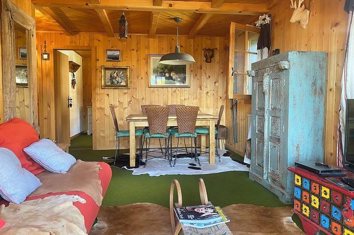 Appartement entier, L'appartement se trouve dans une petite résidence de 3 étages et est idéalement situé dans un quarti in Gryon, Alpes Vaudoises
