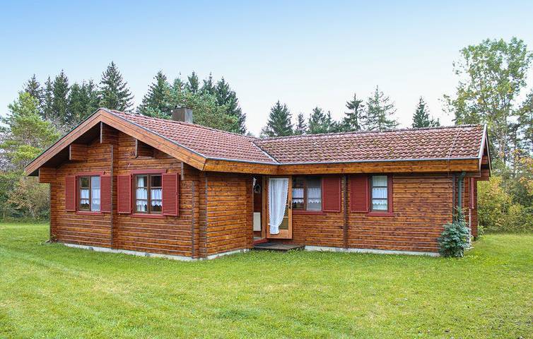 Ferienhaus für 6 Personen, mit Terrasse in Hayingen