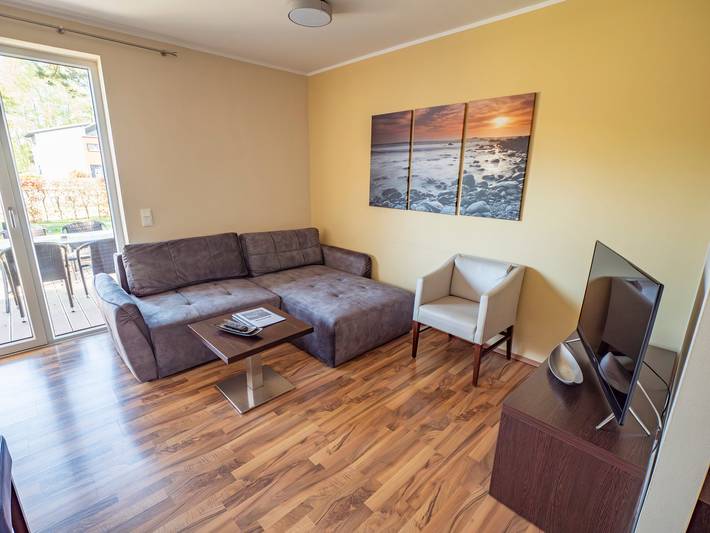 Ferienwohnung für 4 Personen, mit Terrasse und Garten in Waren (Müritz) - 2