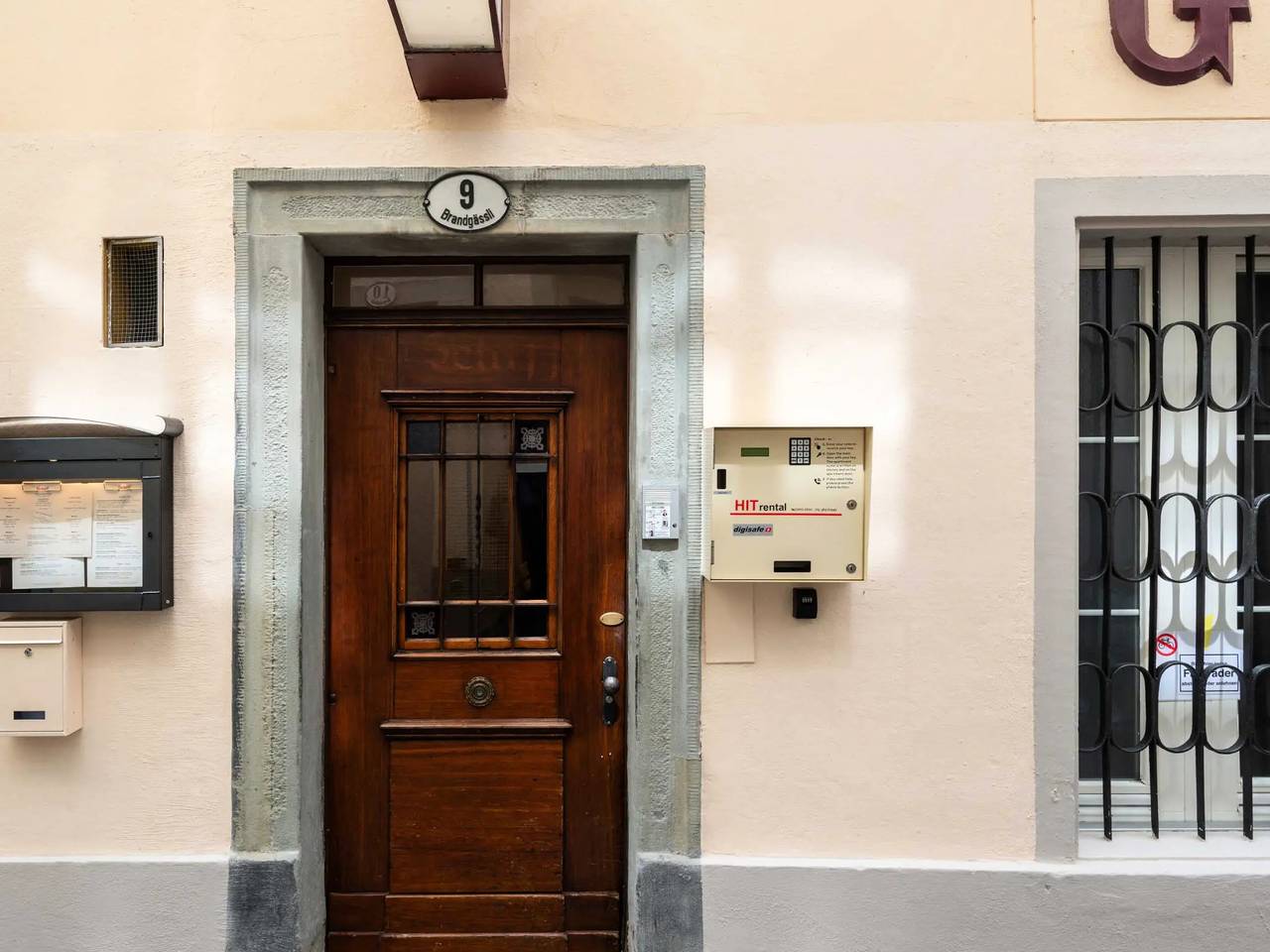 Ganze Wohnung, 2 Zimmer 5 Personen in Luzern Zustellkreis, Luzern