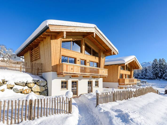 Chalet für 16 Personen, mit Terrasse und Garten sowie Sauna im Salzburger Land