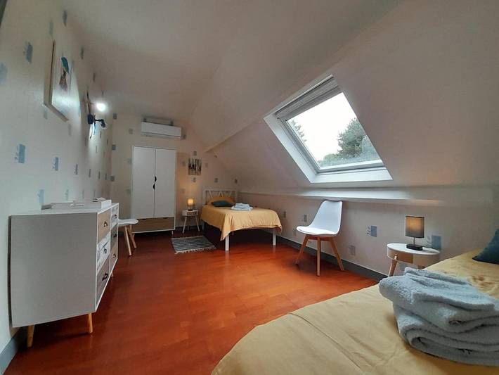 Gîte pour 6 personnes, avec jardin à Saint-Molf - 4