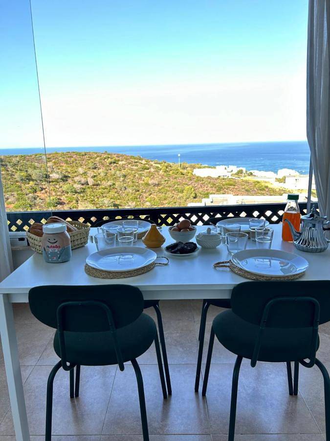 Appartement de vacances pour 5 personnes, avec vue ainsi que jardin et piscine