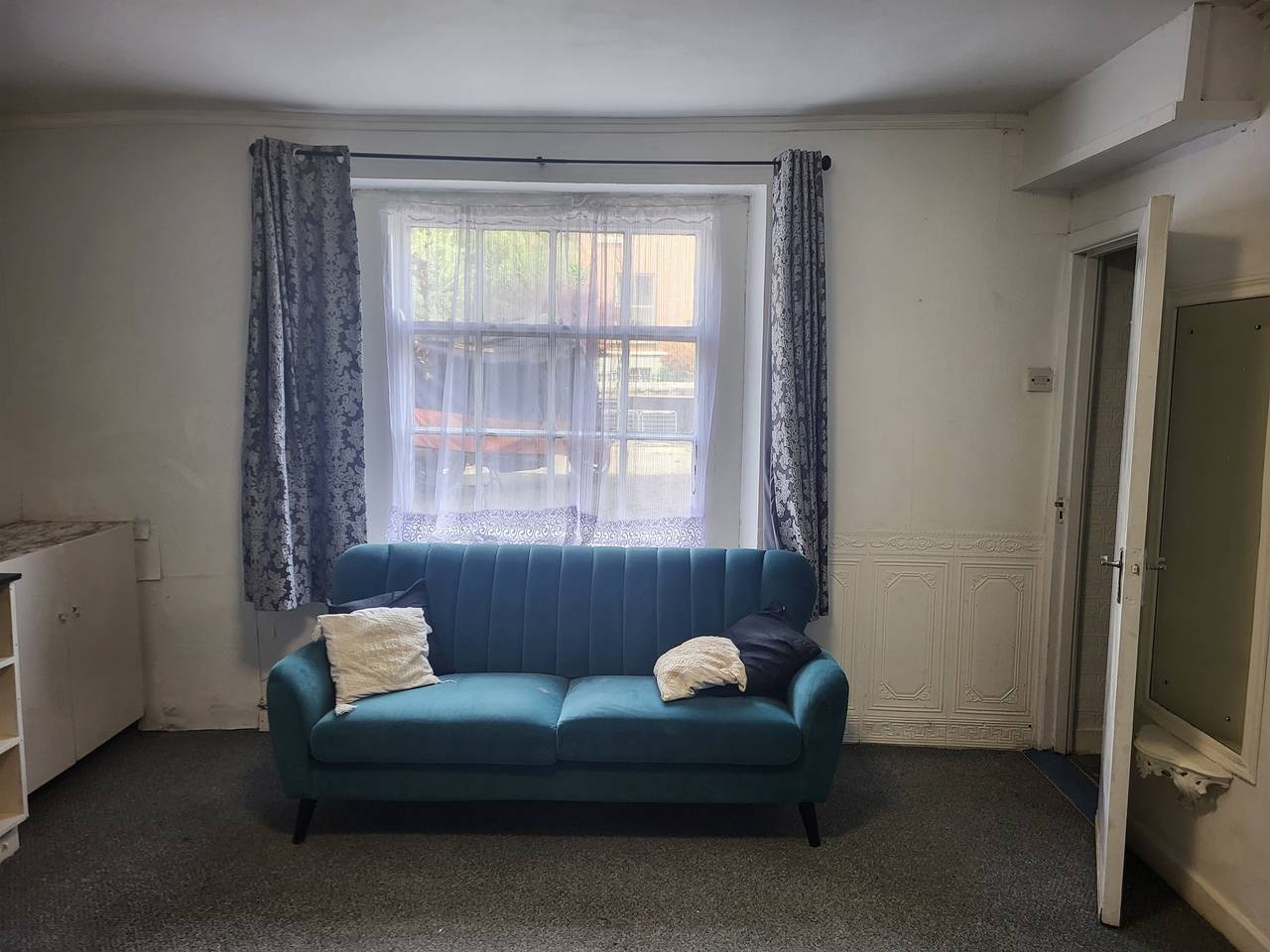 Entire holiday apartment, Dublin Appt-Sleeps 4-Free Parking-Garden in Rathgar, Dublin