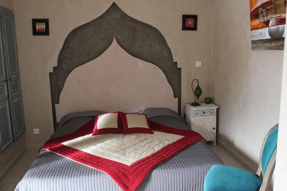 Domaine la Chamade \"Riad Am Schwimmbad Und Jacuzzi In Einem Exotischen Garten in Carpentras, Vaucluse