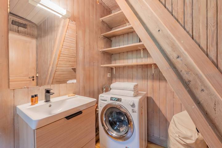 Chalet Petit Poucet 2Br Retreat in forest in Les Grandes Montets, Chamonix-Mont-Blanc
