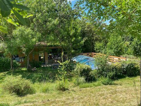 Location de vacances pour 6 personnes, avec jardin ainsi que piscine et jacuzzi à Roquetaillade - 3