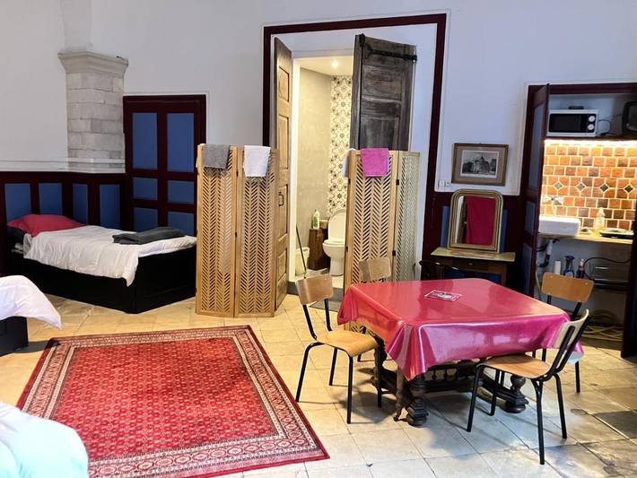 Chambre d’hôte pour 2 personnes, avec vue et piscine ainsi que terrasse et jardin dans Privas - 3