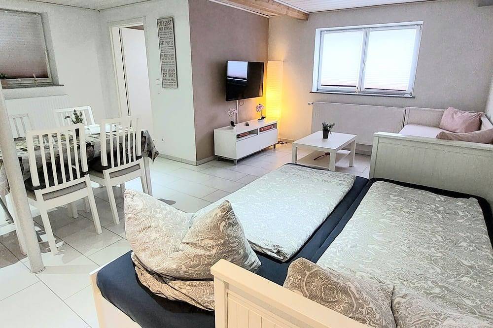 Ganze Wohnung, 3 Personen Ferienwohnung auf dem Land mit jeder Menge Platz zum verweilen in Mörlenbach, Bergstraße