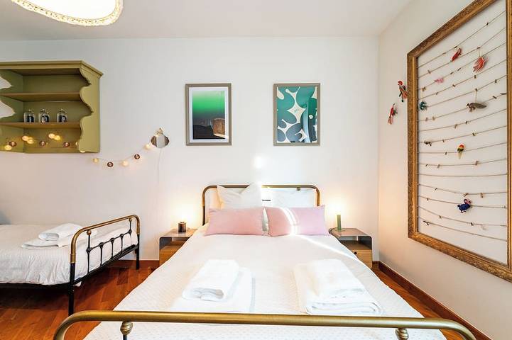 Appartement entier, Strasbourg - Cocon typique 5 personnes 2 chambres in Schiltigheim, Région de Strasbourg