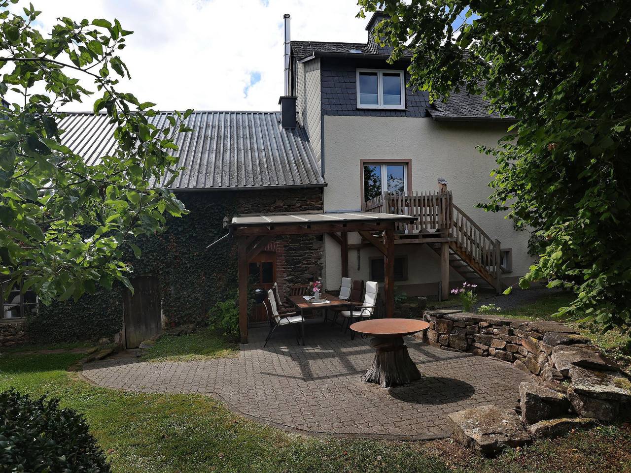 Strohpension oder Ferienwohnung Gerberhaus - Ferienhaus (Gerberhaus gesamt) für 5-7 Personen in Manderscheid, Bernkastel-Kues & Umgebung