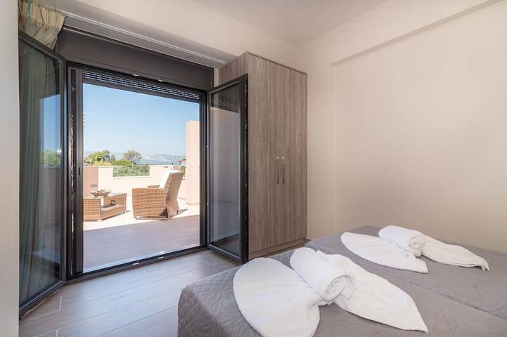 Romanza Luxury Villa in Kalamaki, Zakynthos