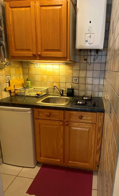 Gîte pour 3 personnes, avec jardin dans Plage de La Roquille - 4