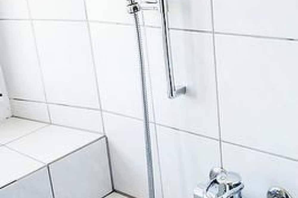 Ganze Wohnung, Berghof Hallau kleine Ferienwohnung in Hallau, Bezirk Unterklettgau