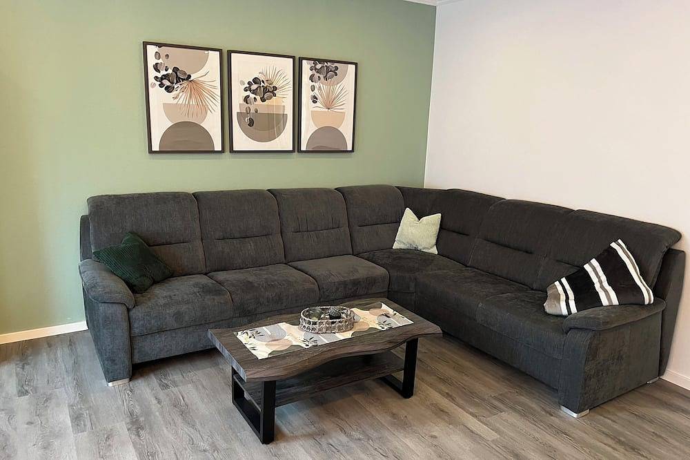 Barrierefreie Ferienwohnung m. überdachter Sonnenterrasse,Wallbox,Leihfahrräder in Pewsum, Krummhörn