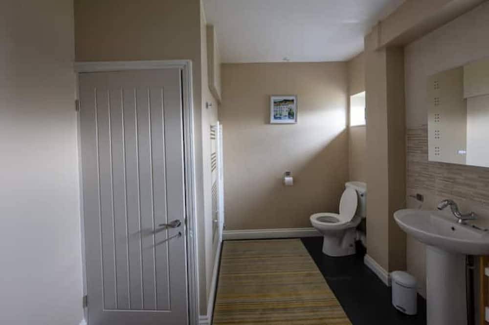 Yr Hen Weithdy. (The Old Workshop) Ll728hd, sleeps 4 only.\n in Moelfre, Insel Anglesey