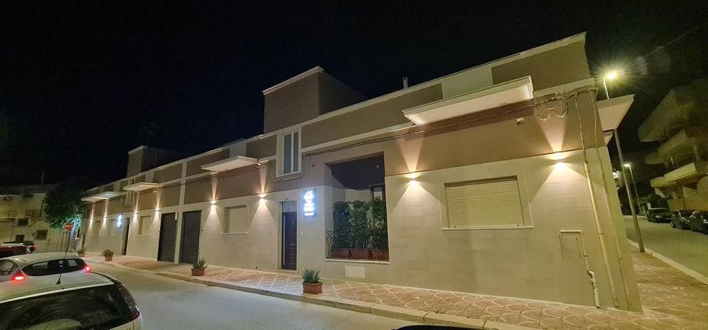 B&b per 2 persone, con Balcone e Idromassaggio nonché Piscina e Panorama a Grottaglie
