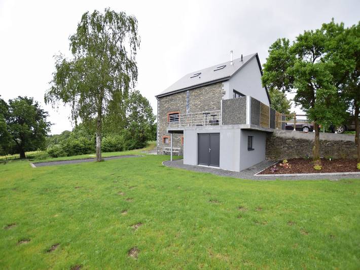 Maison de vacances pour 15 personnes, avec Jardin et Sauna à Bastogne