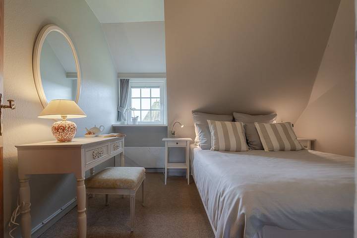Ferienwohnung für 4 Personen, mit Terrasse und Pool sowie Ausblick in Wenningstedt - 4