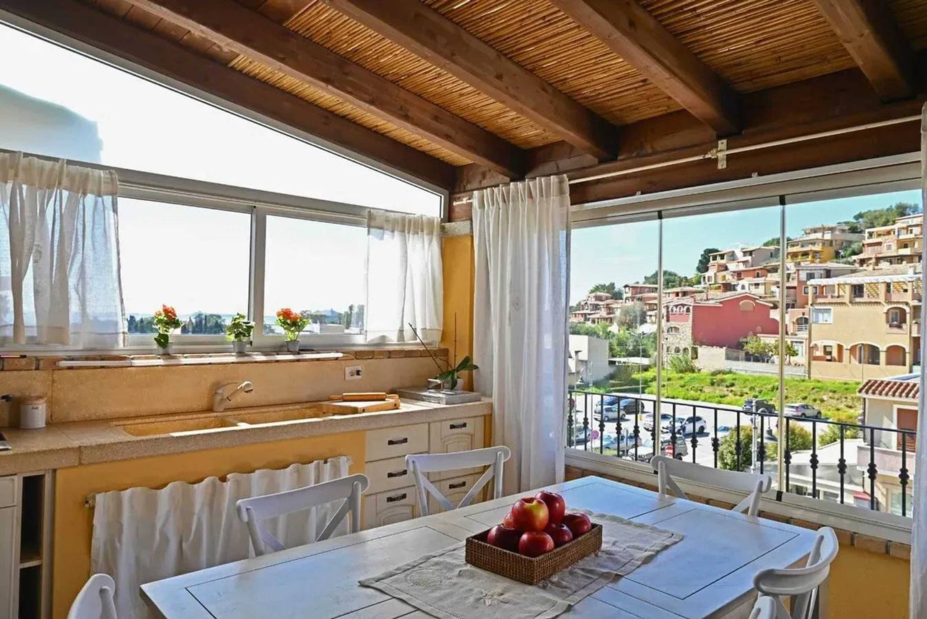 Apartamento entero, Apartamento con Vista al Mar en Cerdeña - 90 m², 5 pers. in Crabonaxa/Villasimius, Villasimius