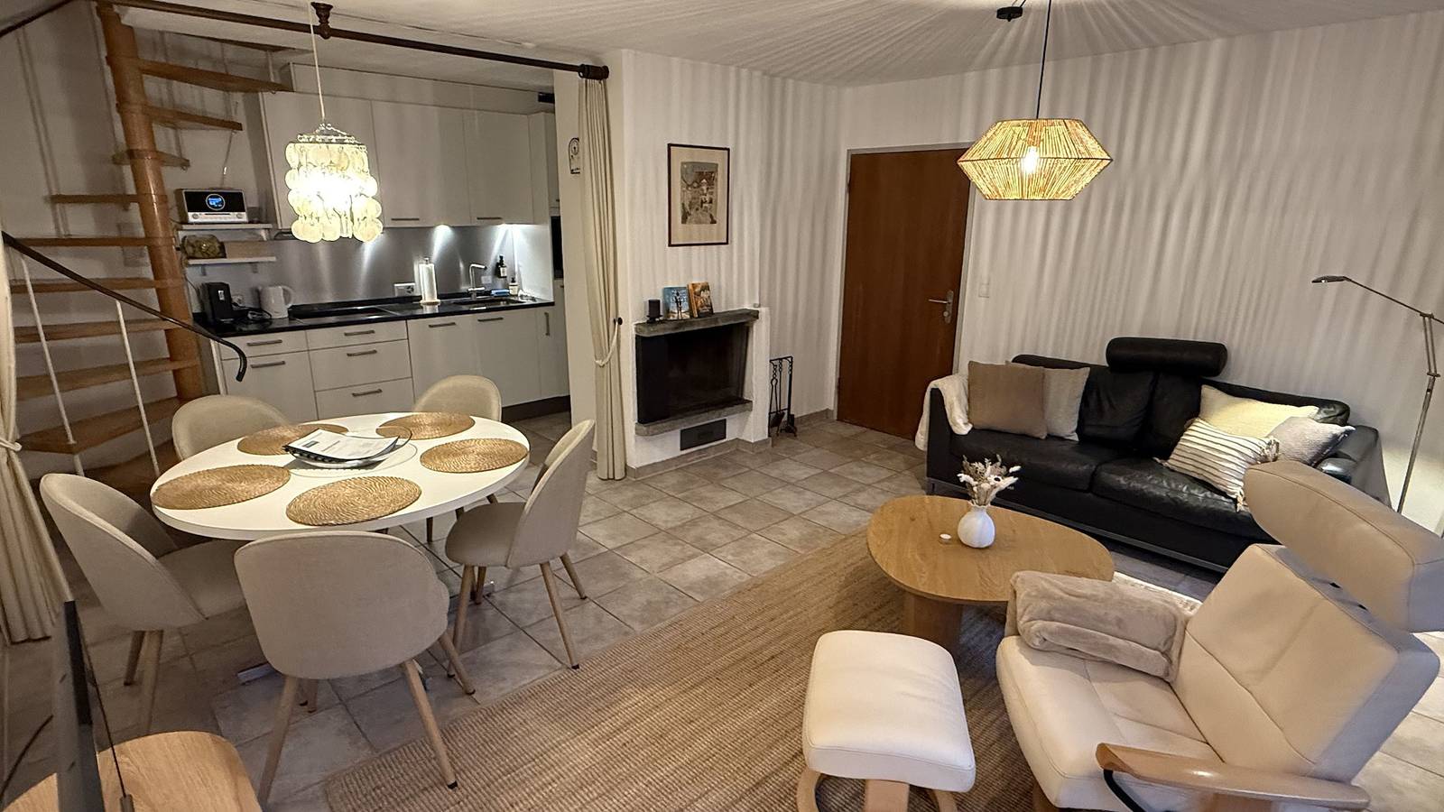 Ganze Ferienwohnung, Ferienhaus Falknis - 2.5 Zimmerwohnung in Bad Ragaz, Kanton St. Gallen