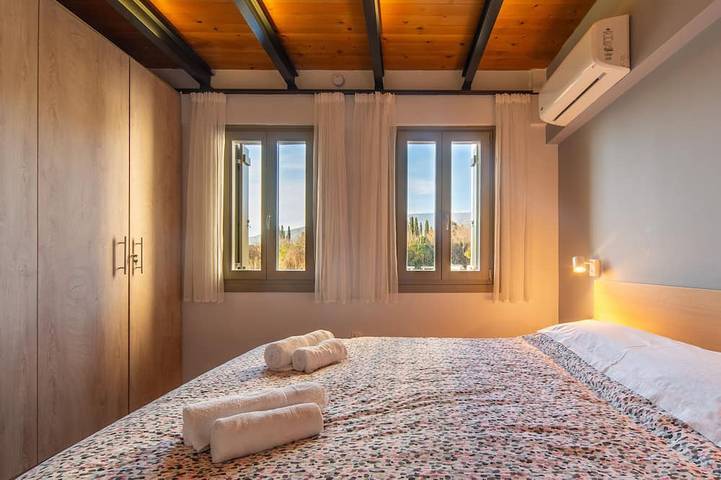 Villa pour 6 personnes, avec balcon et jardin - 1