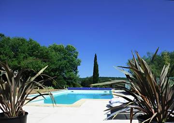 Chambre d’hôte pour 2 personnes, avec jardin et piscine dans le Lot