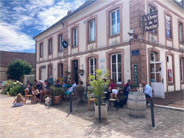 Hôtel pour 2 personnes, avec terrasse et vue, animaux acceptés