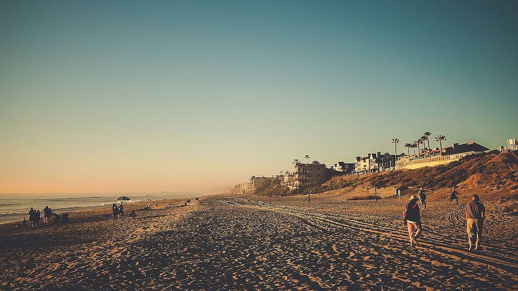 Pet Friendly Beach Cottage - Gehen Sie in die Innenstadt von Carlsbad und Beach in Carlsbad, San Diego County