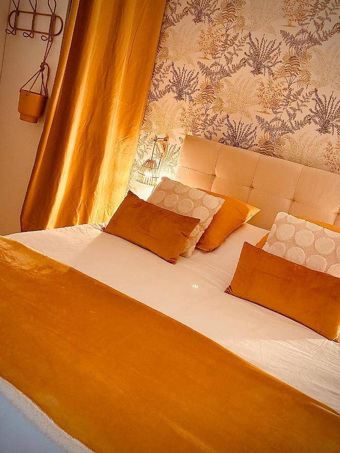 Location de vacances pour 2 personnes, avec jardin et terrasse à Tanlay - 2