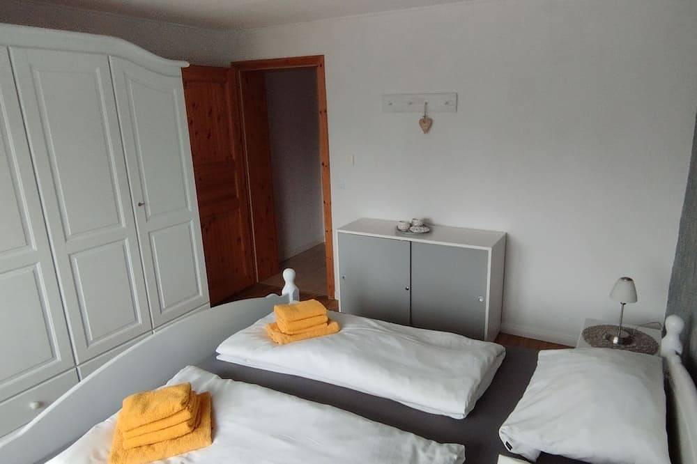 Ganze Wohnung, Gemütliche, helle Erdgeschosswohnung mit Terrasse in Risum-Lindholm, Nordseeküste