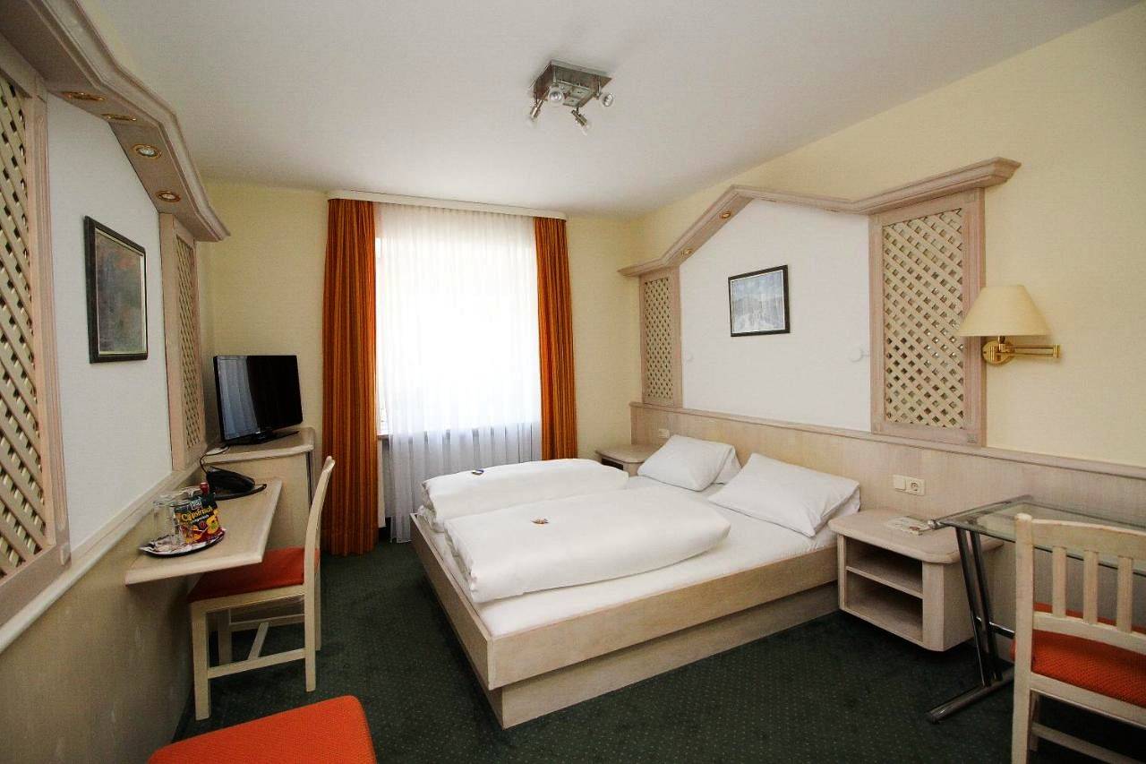 Hotel Leopold in München Schwabing, München