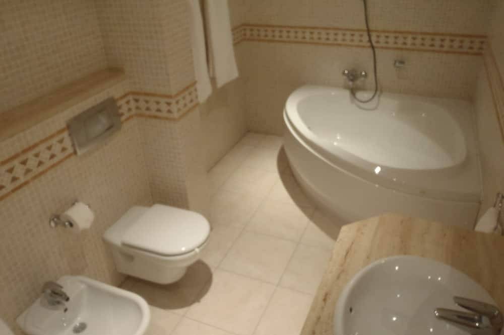 Ganze Wohnung, Luxus-Wohnung, Wifi, Leuchtturm und Strandblick, privater Pool in Solana Matorral, Pájara