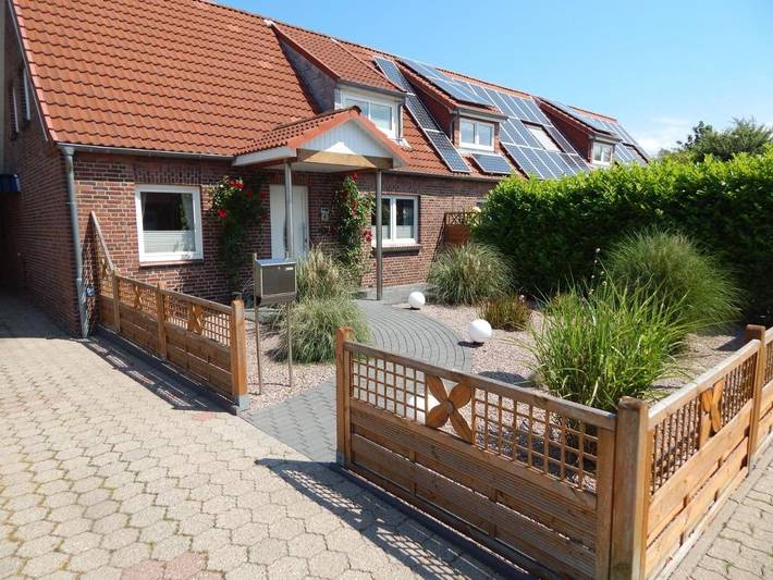 Ferienhaus für 6 Personen, mit Terrasse und Garten in Tönning
