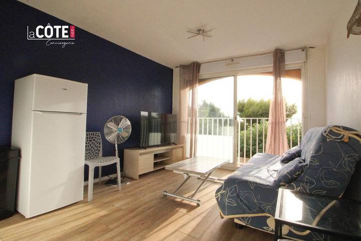 Gîte pour 6 personnes, avec vue dans Gare De La Couronne Carro