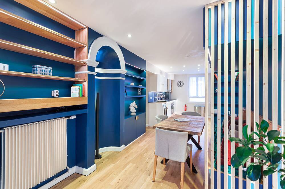 Entire apartment, Suites place Verspuy in Chantilly, Oise
