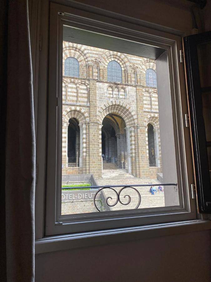 2 - One-bedroom apartment in Le Puy-en-Velay, Haute-Loire