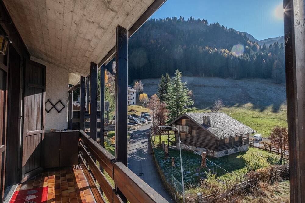 Ganze Wohnung, Casa Lea - Country House in Lizzola, Prealpi Bergamasche Orientali