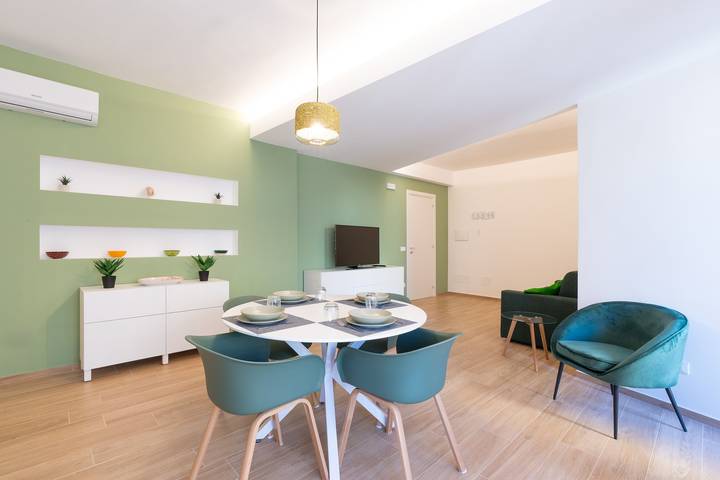 Ganze Wohnung, Apartment 'Capitan Trinchetto Agave' mit Bergblick, privater Terrasse und Wlan in Trapani, Trapani Provinz