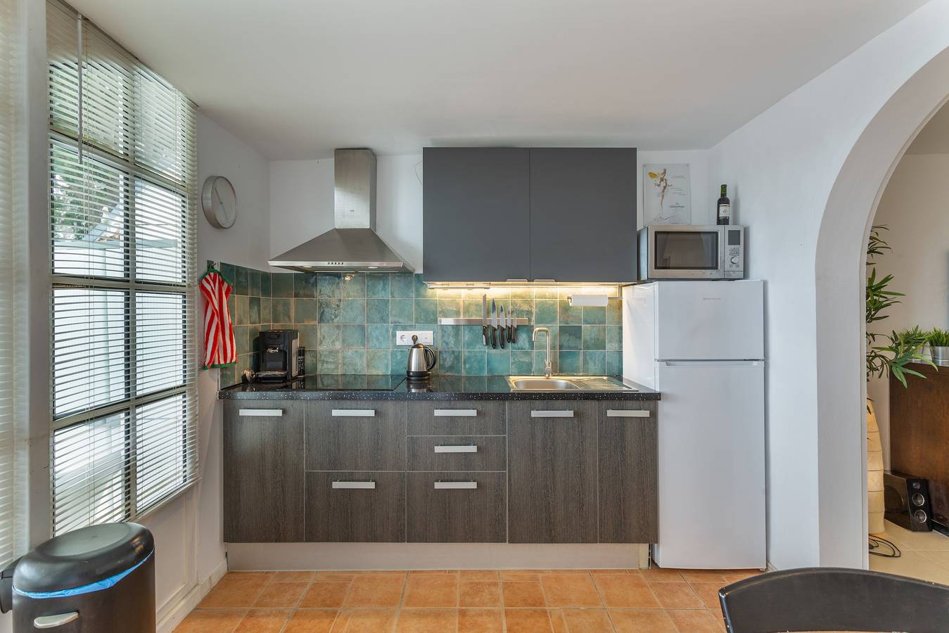 Apartamento entero, Apartamento vacacional 'El Doctoral' con vistas al mar, wifi y aire acondicionado in Santa Lucía de Tirajana, Gran Canaria Sur