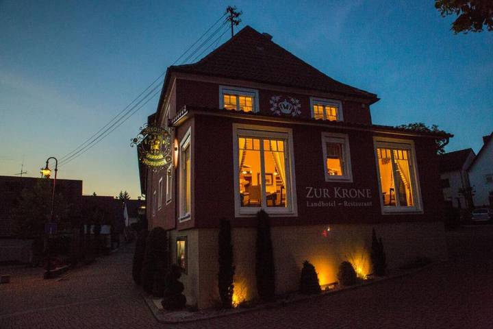 Landhotel - Restaurant Zur Krone - Komfort Doppelzimmer in Gottenheim, Südschwarzwald