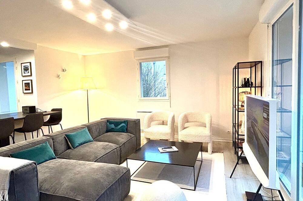 Apartamento entero, Lumière- Sumptuous apartment in Chartres-de-Bretagne, Región de Rennes