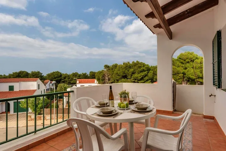 Apartamento de vacaciones para 6 personas, con jardín y piscina - 1