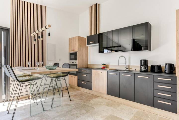 Location de vacances pour 4 personnes, avec Terrasse à Luc-sur-Orbieu