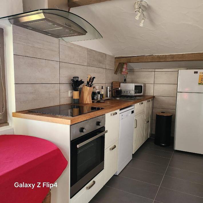 Gîte pour 5 personnes, avec vue et jardin dans Plateau d'Assy - 4