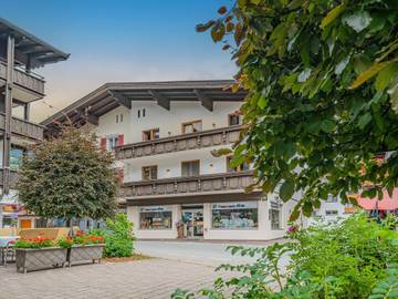 Ferienwohnung für 10 Personen in Westendorf (Tirol), Brixental, Bild 1