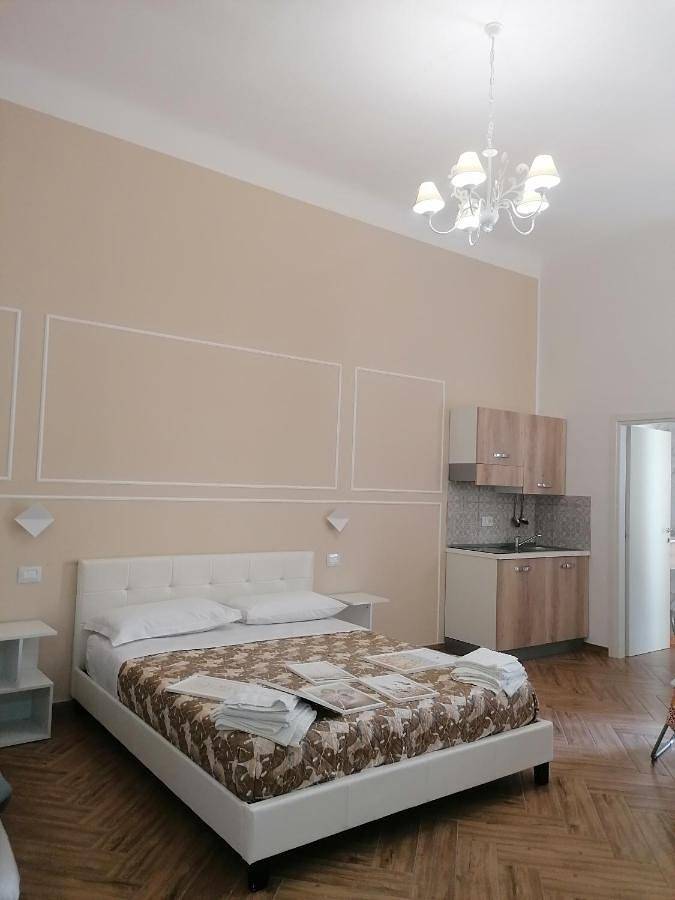 B&b per 5 persone, con balcone e idromassaggio a Taranto