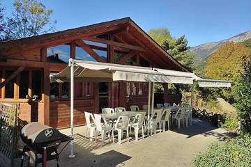 Gîte pour 15 personnes à Saint-Béat