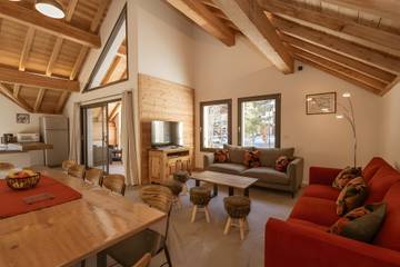 Location De Vacances pour 12 Personnes dans Valloire, Région de Saint-Jean-de-Maurienne, Photo 1