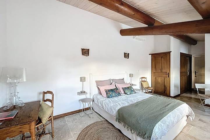 Location de vacances pour 2 personnes, avec piscine à Villeneuve - 2